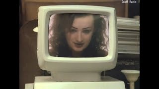 Culture Club - Love is Love (1984 - BO Electric Dreams - Official Clip HD)