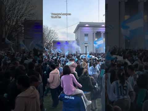 Los festejos en Trenque Lauquen, luego del triunfo de la selección ante Inglaterra