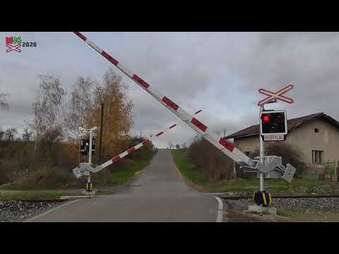 Železniční přejezd Dřínov-Drchkov - 17.11.2020 / Czech railroad crossing