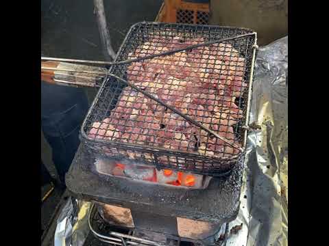 Pollo Appare a la parrilla al carbón de Noda Keisuke Shoten