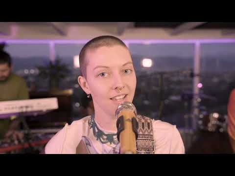 Parts - Annabelle Freedman (live with band)