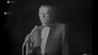 Vaughn Monroe:  Let It Snow