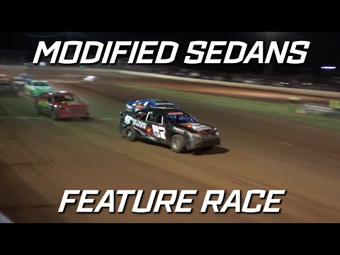 Modified Sedans: A-Main - Gympie Speedway - 05.02.2022