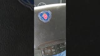 SCANIA R420 left hand drive 6X2 lift steer axle Opticruise Retarder truck tractor for sale image 8 SCANIA R420 left hand drive 6X2 lift steer axle Opticruise Retarder truck tractor image 8
