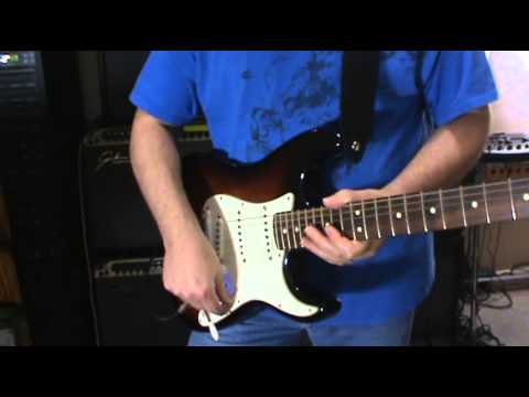 Fender American Series VG Stratocaster with Maple Fretboard 2007 - 2009 - Black image 16