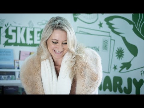 Kate Dowman: 'Whispering Tides'