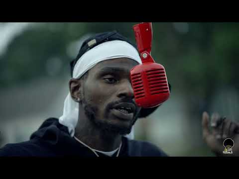 Reesy " FLOSS " (Drop The Mic Performance)