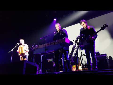 They Might Be Giants - Let's Get This Over With - Barbican, London, 3/10/18
