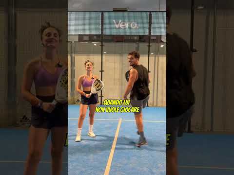 Tecnica infallibile 😎😂 #padel #sportpertutti #padeltraining