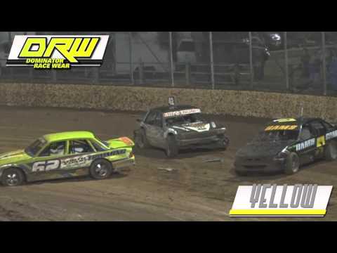 Modified Sedans - Golden Helmet Series - Heat 11 - Kingaroy Speedway - 07.11.15