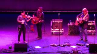 Indigo Girls, "The Water Is Wide," Count Basie Theater, Red Bank New Jersey, 1-29-2016
