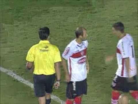 Campeonato Paulista 2.011 (15ª Rodada) Palmeiras 3 x 0 Linense