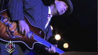 "Merry Christmas Baby" Big Bad Voodoo Daddy Live Performance & Autograph Signing 2010