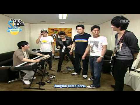 Sungmin and Jungmo show-off their stomach..