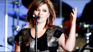 Kelly Clarkson - Love In These Eyes (Lyrics + Download)