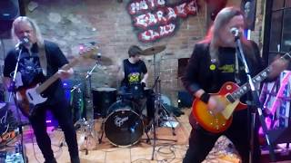 Video 03 04 Kocovina a Deflorace - Moto Garage Live