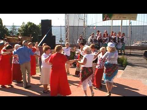 Zespół "Stuchowianki" - Nasza wieś