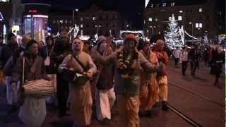 HH Danavir Goswami Vyasa-puja 2012 Harinam Brno