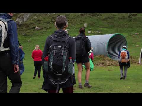 Entlang der Suone Nessjeri auf der Belalp. CRYSTALLIZATION - das SAC-Kulturprojekt für alle Sinne