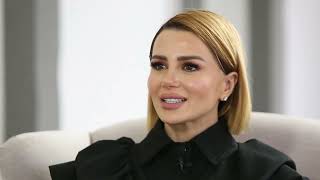 Կյանքի ուղիներով. Էմմի/Emmy/anons