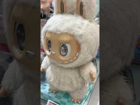 Giant labubu #labubu #popmart