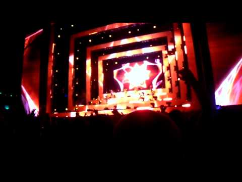 Alesso - ID? w/ Losing My Religion (Acappella) - EDC Vegas 2012