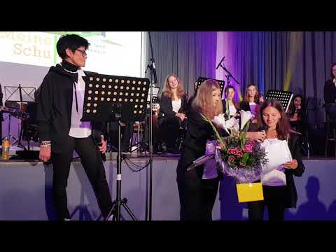 Schulkonzert: Dank Schülerinnen