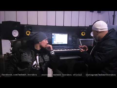 Mehmet Borukcu & Edizz'A | Muhteşem İzmir Marşı ✔