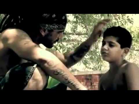 Por Si Maana No Estoy   El Aldeano Con El Escuadron Patriota   Video Oficial 2010