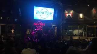 preview picture of video 'Banda Diesel - Tributo AC/DC - Hard Rock Cafe San Jose Costa Rica'