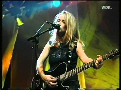 Heather Nova - Heart and Shoulder Live 1998