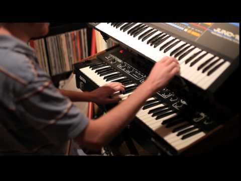 Gestures Gear VBlog: Roland Juno-106 and  Sequential Circuits Prophet 600 Duet