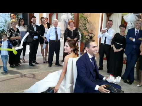 GIOCHI DIVERTENTI PER MATRIMONI - RISTORANTE LA GROTTE - MUSICA E ANIMAZIONE FRANCESCO BARATTUCCI