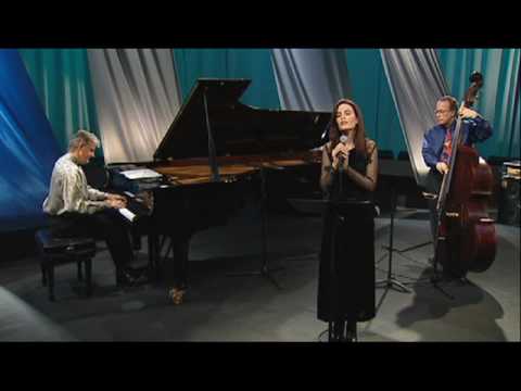 Manhattan Jazz Orchestra -  LOVE IS A MANY SPLENDOURED THING