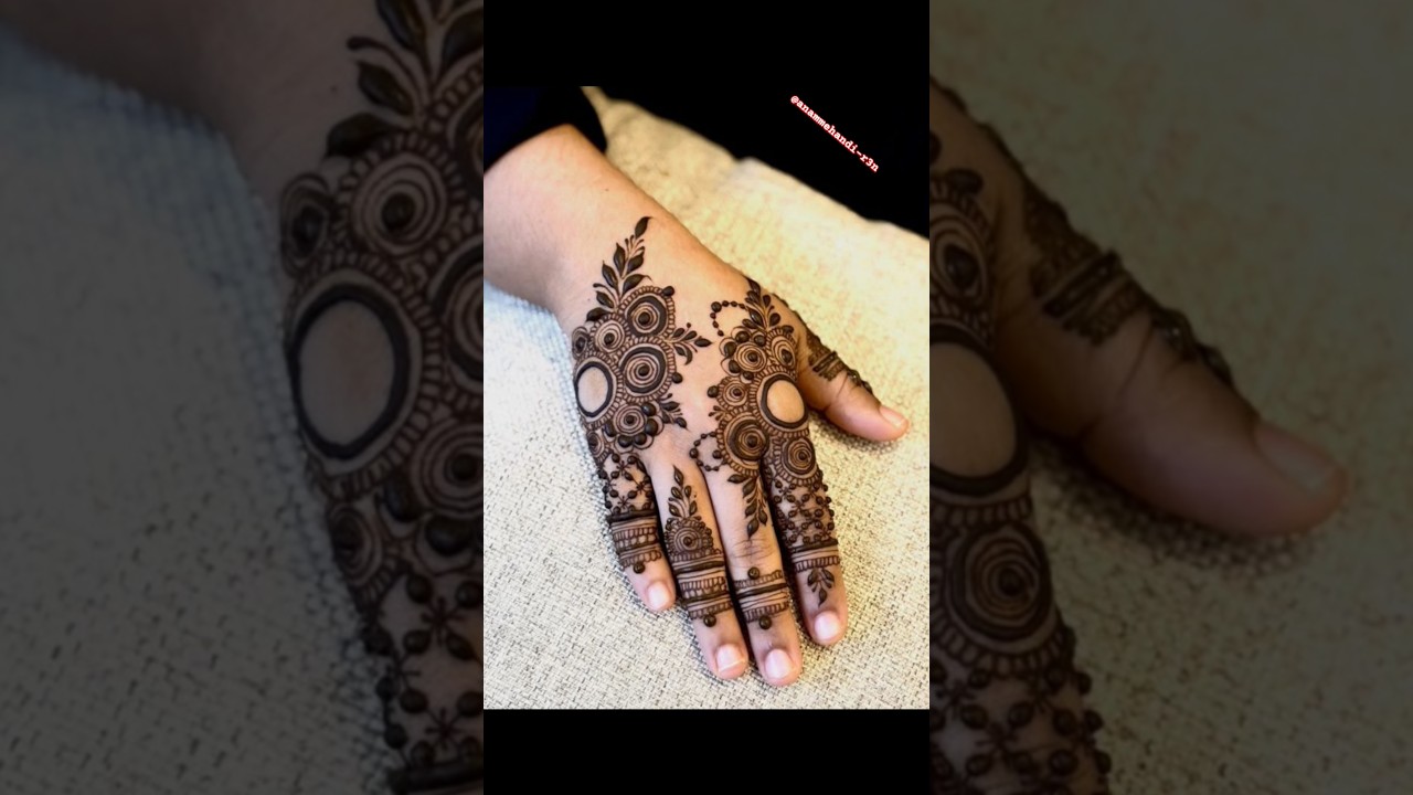 🌿New trending mehandidesign best beautiful💗🥀#beautifulmehndi#trendingshorts #trendingmehndi #henaart