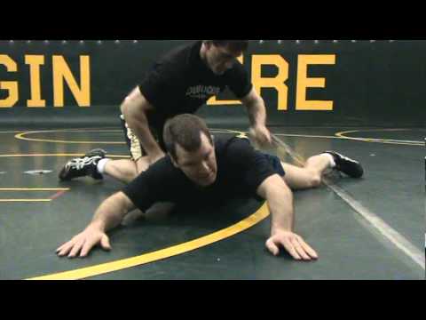 Freestyle Bottom Par Terre Defense Basics.MPG