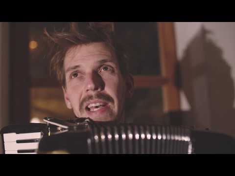 Maxi Pongratz - Ziehharmonikavergleich