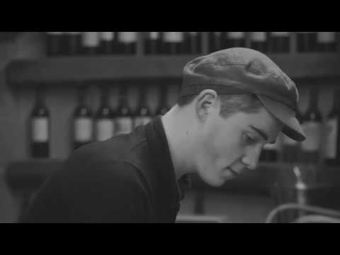 Trailer 'Oorlog en terpentijn'