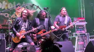 Pokolgép-pokoli színjáték-így szép az ….. 2024