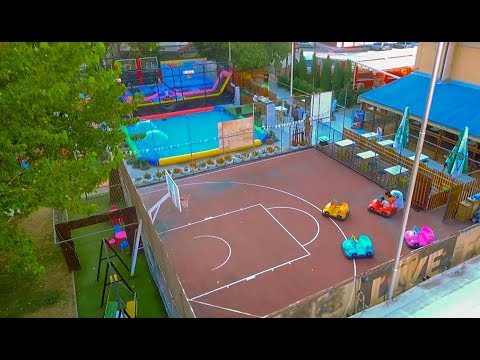 BackYard Lounge Bar & Kids Area
