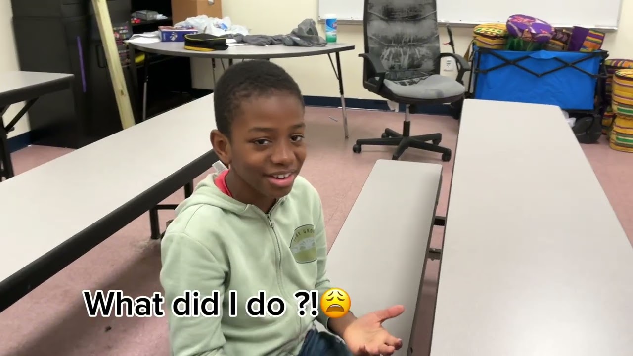 Lights Camera Action A.I. EK G3