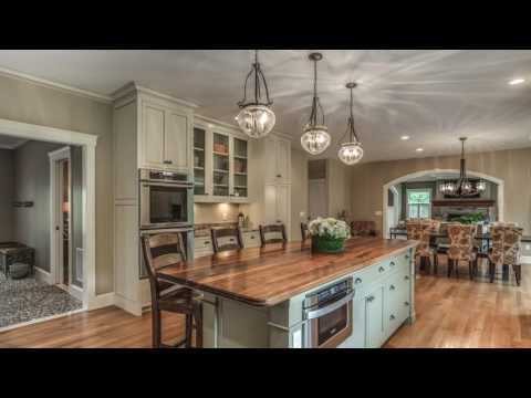 31 North Gateway, Winchester, MA   Antonella Nigro   Tel: 781 866 6007