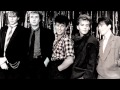DURAN DURAN - (I'm Looking For) CRACKS IN THE PAVEMENT [Live]