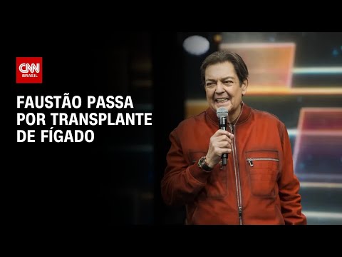 Faustão em registro recente com a família