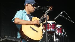 Raul Midon Bad Ass and Blind Terres du Son 8/7/2017