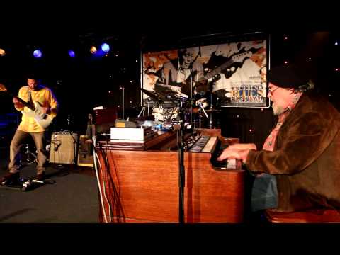 Ron Levy's Wild Kingdom  [Lucerna 2013/11/16]