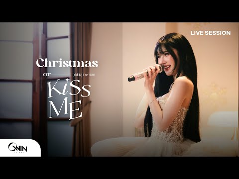 BENZKHAOKHWAN - CHRISTMAS OR KISS ME (Midnight Version) I LIVE SESSION