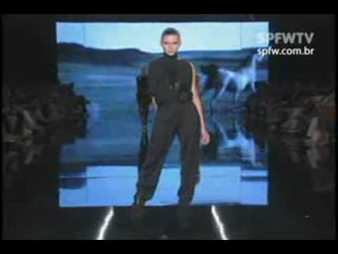 Desfile Forum Tufi Duek Inverno 2009 SPFW