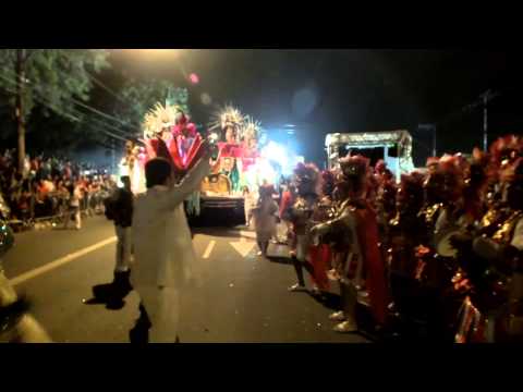Bateria Chapa Quente - Mestre Caik - Desfile 2014 - Mocidade Unida da Mooca - Saída da Avenida