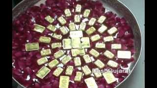 Another five kg gold donated to Ambaji mandir for golden temple project